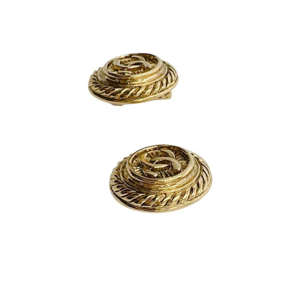 CHANEL Vintage Gold Logo Earrings - Picture 3 of 8